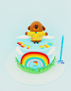 Hey duggee cake