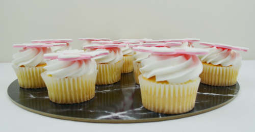 baby pram cupcakes