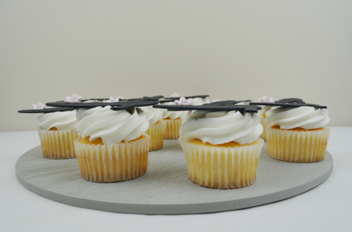 heel cupcakes