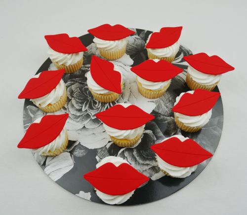 lips cupcakes